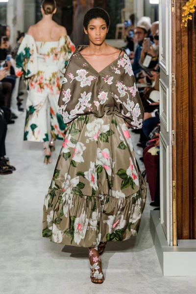 Look 17
